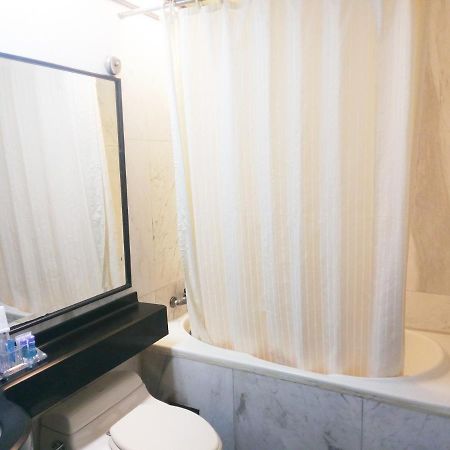 Puyisy Business Hotel Синьчжу Экстерьер фото