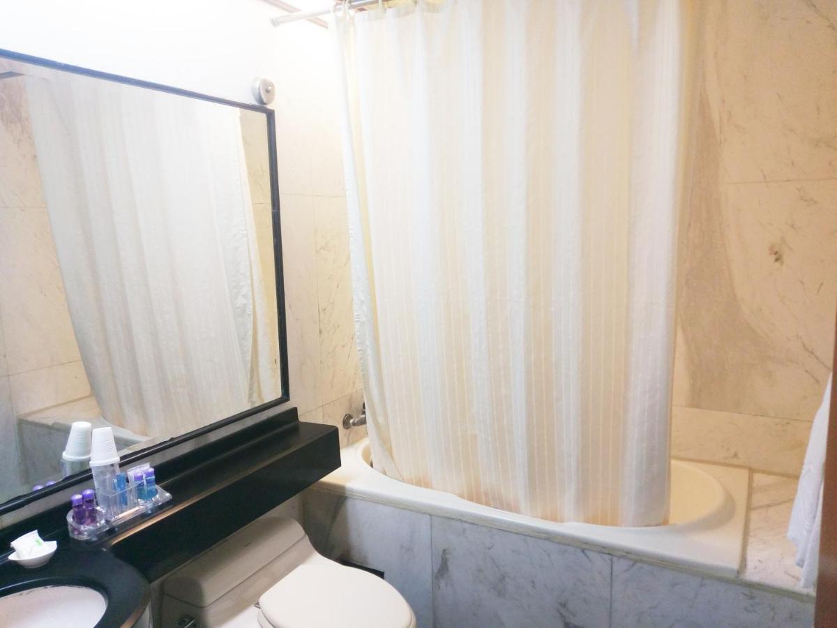 Puyisy Business Hotel Синьчжу Экстерьер фото